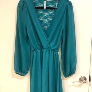 Beautiful Teal Dress with back detail